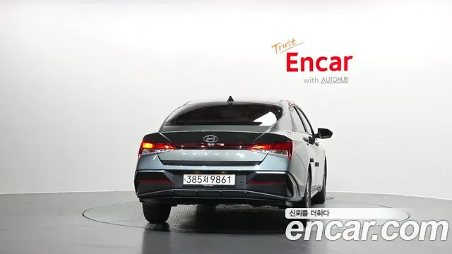Hyundai AVANTE Новый Avante (CN7) — Фото автомобиля 4