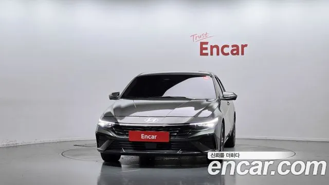 Hyundai AVANTE Новый Avante (CN7) — Фото автомобиля 3