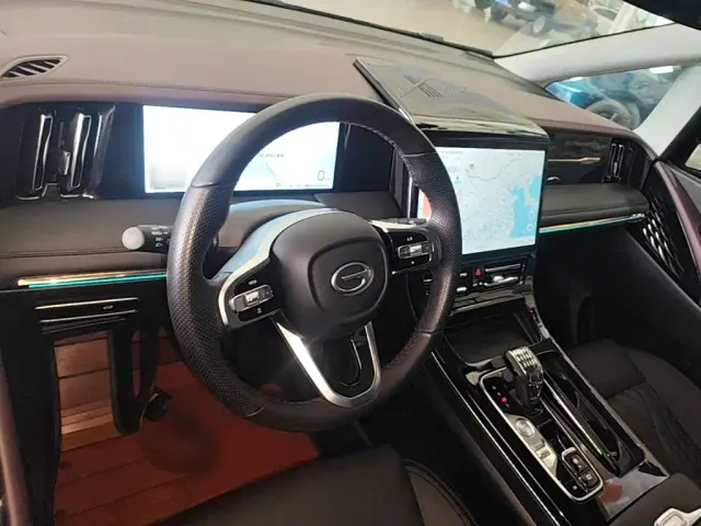 GAC Trumpchi M8 — Фото автомобиля 9