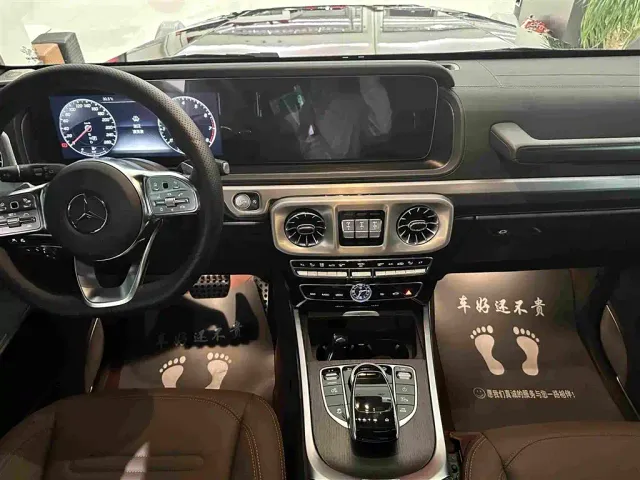 Mercedes-Benz G-Class — Фото автомобиля 22