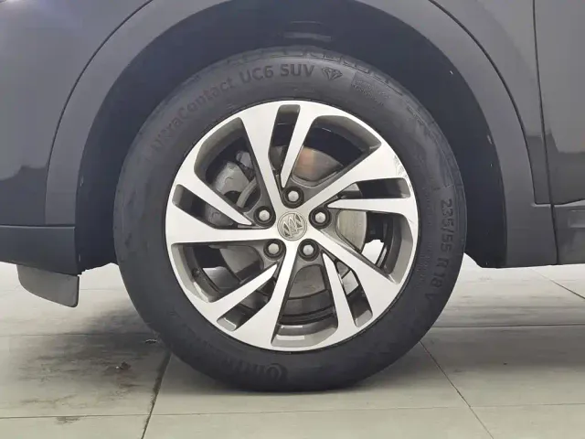Buick Envision S — Фото автомобиля 17