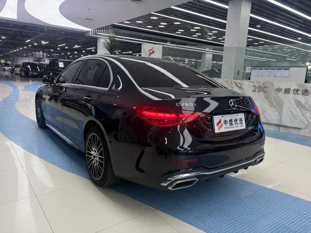 Mercedes-Benz C-Class — Фото автомобиля 4