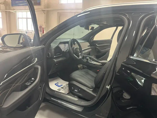 Geely Xingyue L — Фото автомобиля 10
