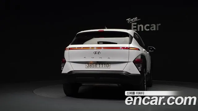 Hyundai Kona SX2 — Фото автомобиля 4