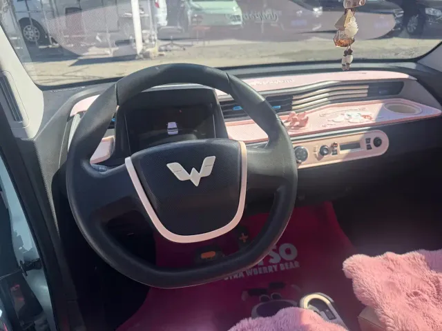 Wuling Hongguang Mini EV — Фото автомобиля 5
