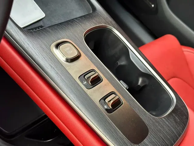 Xiaomi SU7 — Фото автомобиля 6