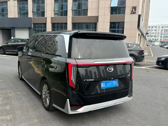 GAC Trumpchi M8 — Фото автомобиля 11