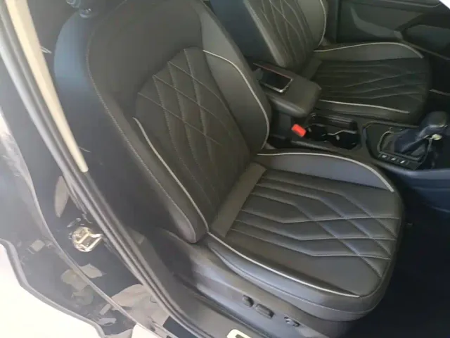 Volkswagen Tiguan L — Фото автомобиля 24