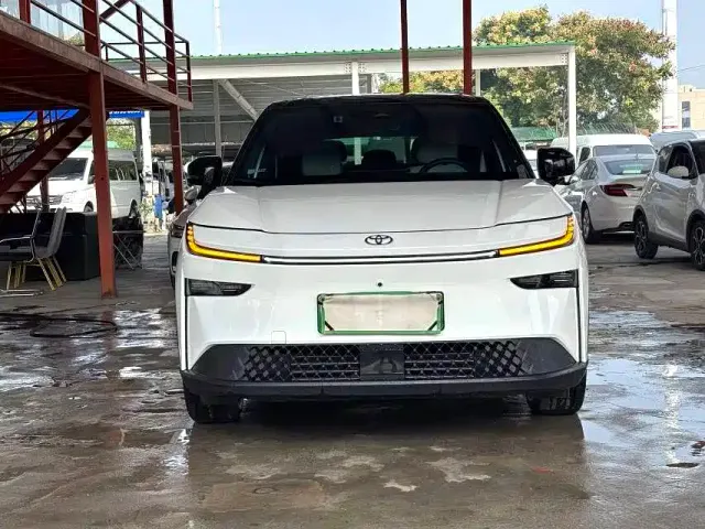 Toyota BoZhi 3X — Фото автомобиля 2