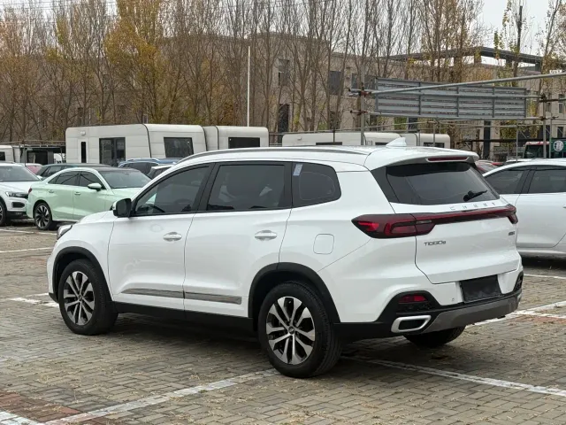 Chery Tiggo 8 — Фото автомобиля 7