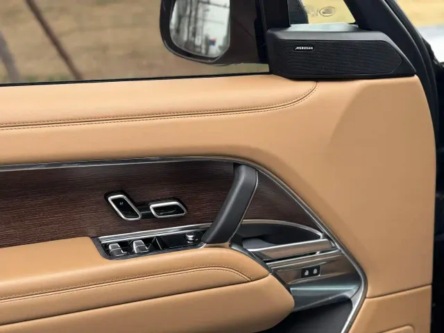 Land Rover Range Rover — Фото автомобиля 9