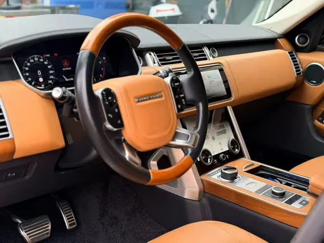 Land Rover Range Rover — Фото автомобиля 9