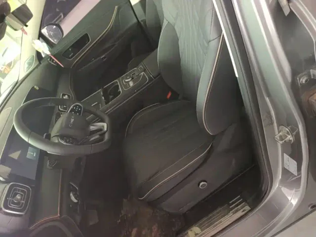 Chery Tiggo 9 — Фото автомобиля 14