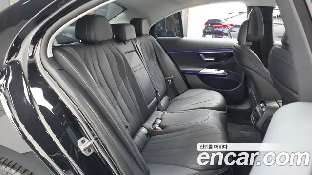 Mercedes-Benz E-Class W214 — Фото автомобиля 17