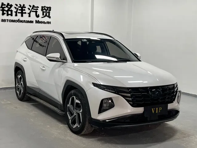Hyundai Tucson — Фото автомобиля 3