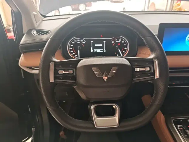 Wuling Jiachen — Фото автомобиля 11