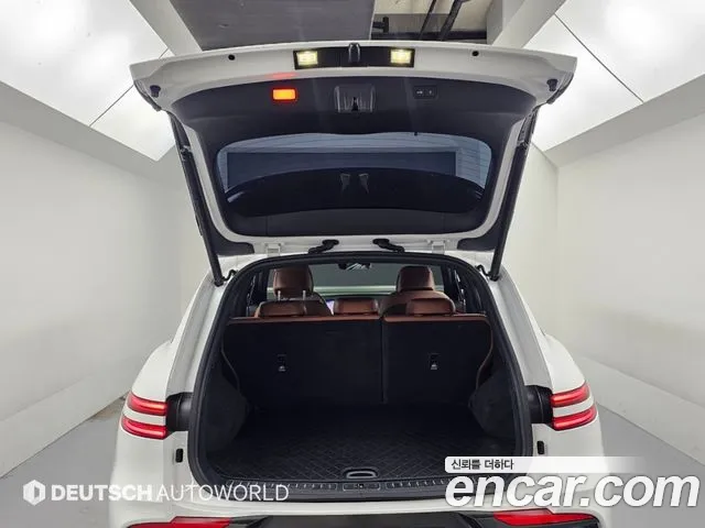Genesis GV70 — Фото автомобиля 19