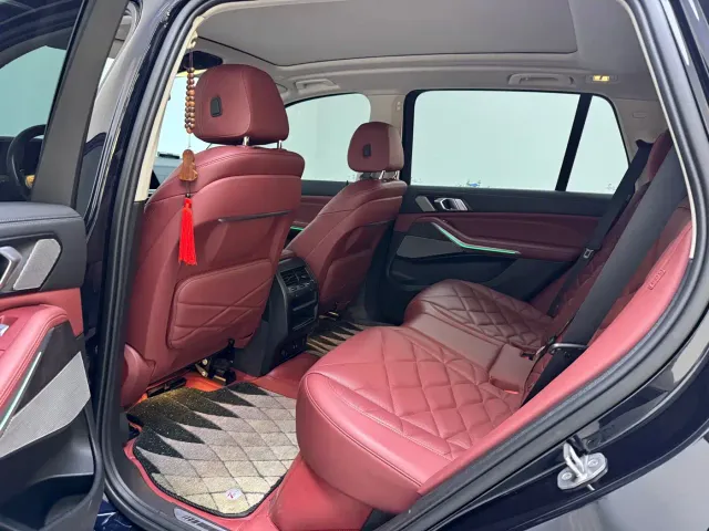BMW X5 — Фото автомобиля 8