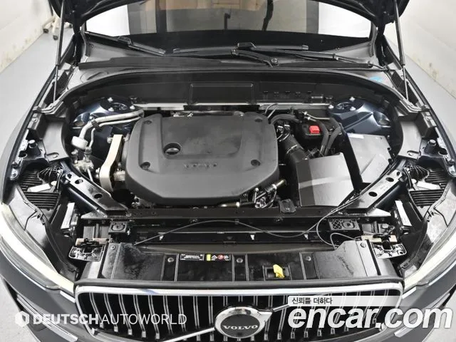 Volvo XC60 Generation 2 — Фото автомобиля 6