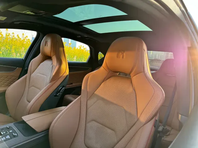 BYD Han — Фото автомобиля 23