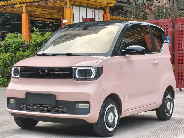 Фотография автомобиля — Wuling Hongguang Mini EV
