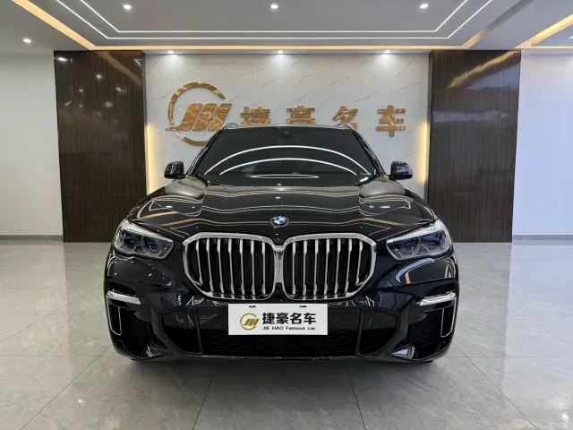 BMW X5 — Фото автомобиля 2