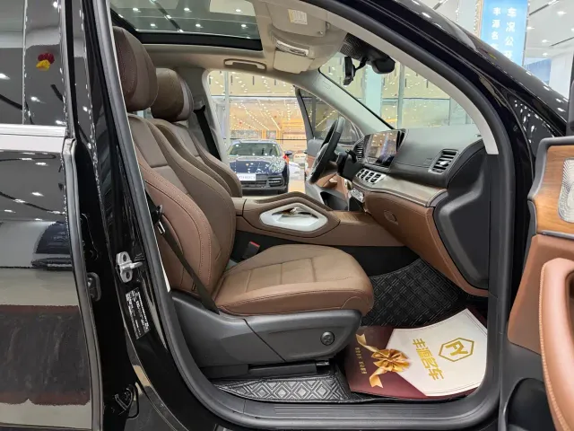 Mercedes-Benz GLE-Class — Фото автомобиля 7