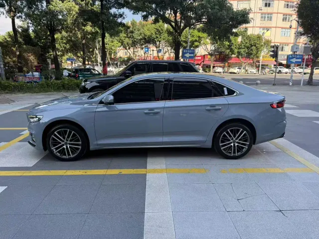 Geely Xingrui — Фото автомобиля 3