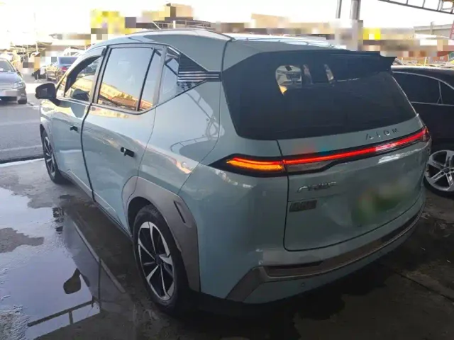 GAC Aion Y — Фото автомобиля 4