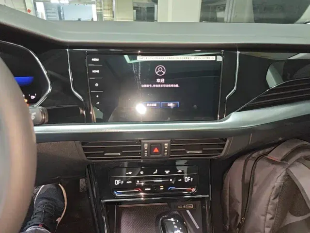 Volkswagen Passat — Фото автомобиля 12