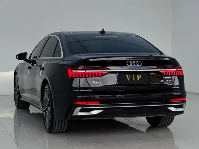 Audi A6L — Фото автомобиля 9