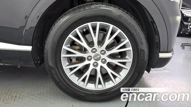 Genesis GV80 — Фото автомобиля 5