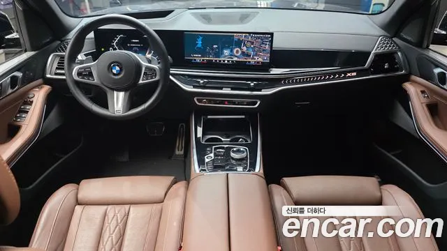 BMW X5 xDrive 40i M Sport — Фото автомобиля 7