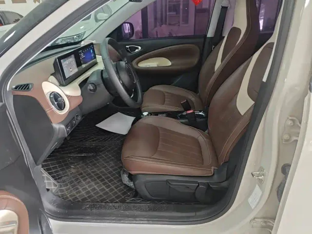 Wuling Bingo — Фото автомобиля 14