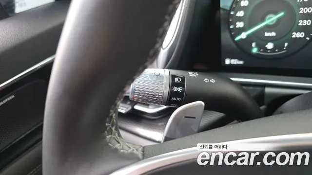 Genesis G90 Бензин 3.5 турбо AWD — Фото автомобиля 29