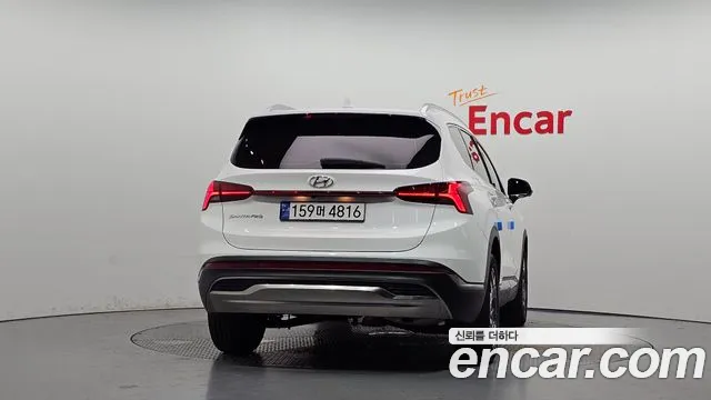 Hyundai Santafe — Фото автомобиля 4