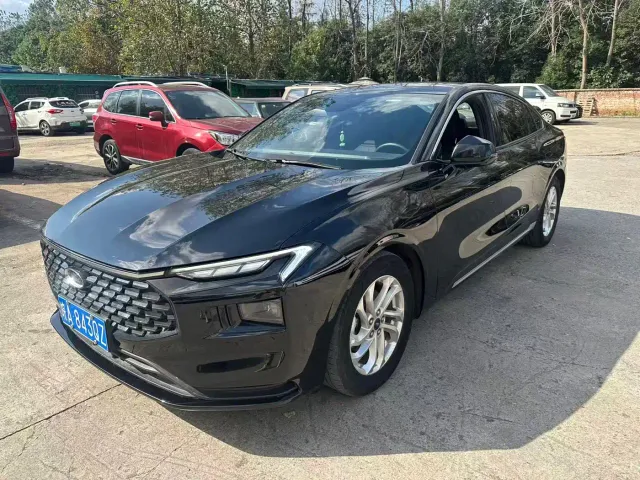 Ford Mondeo — Фото автомобиля 3