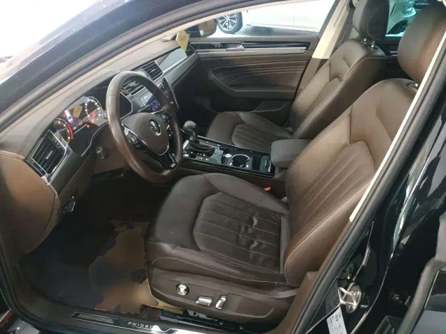 Volkswagen Phideon — Фото автомобиля 14