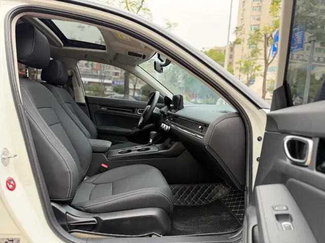 Honda Civic — Фото автомобиля 9