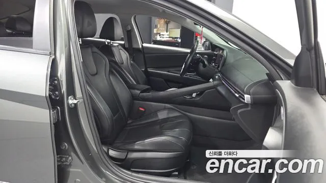 Hyundai AVANTE Новый Avante (CN7) — Фото автомобиля 11