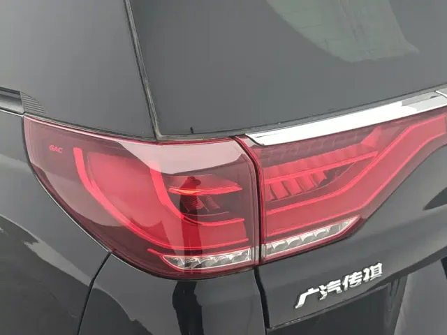 GAC Trumpchi M8 — Фото автомобиля 15