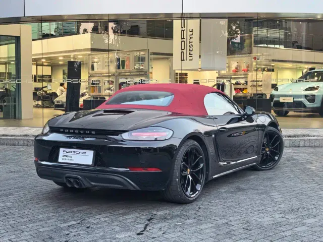 Porsche 718 — Фото автомобиля 21