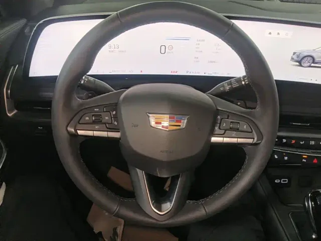 Cadillac XT4 — Фото автомобиля 10