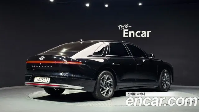 Hyundai Grandeur GN7 — Фото автомобиля 2
