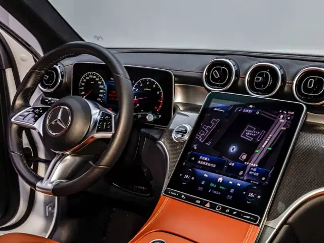 Mercedes-Benz GLC-Class — Фото автомобиля 29