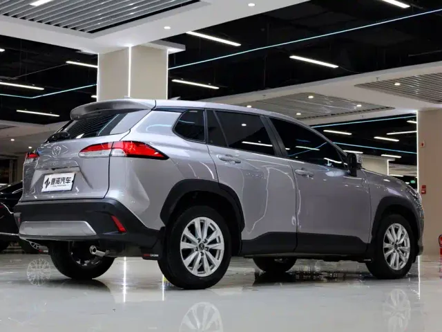Toyota Corolla Cross — Фото автомобиля 14