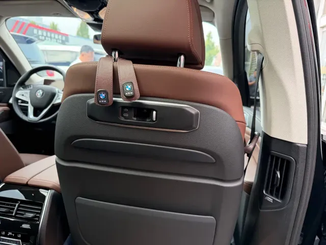 BMW X7 — Фото автомобиля 20