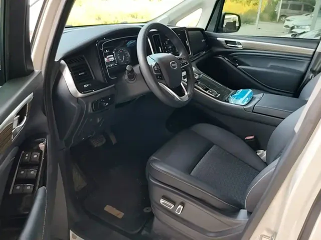 GAC Trumpchi M8 — Фото автомобиля 15