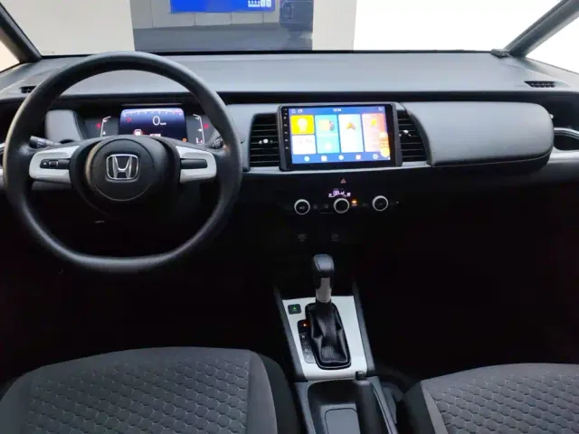 Honda Fit — Фото автомобиля 12