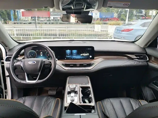 Ford Territory — Фото автомобиля 9